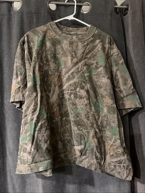 Abercrombie & Fitch Men's Camouflage Short-Sleeve Tee - Green/Brown/Gray